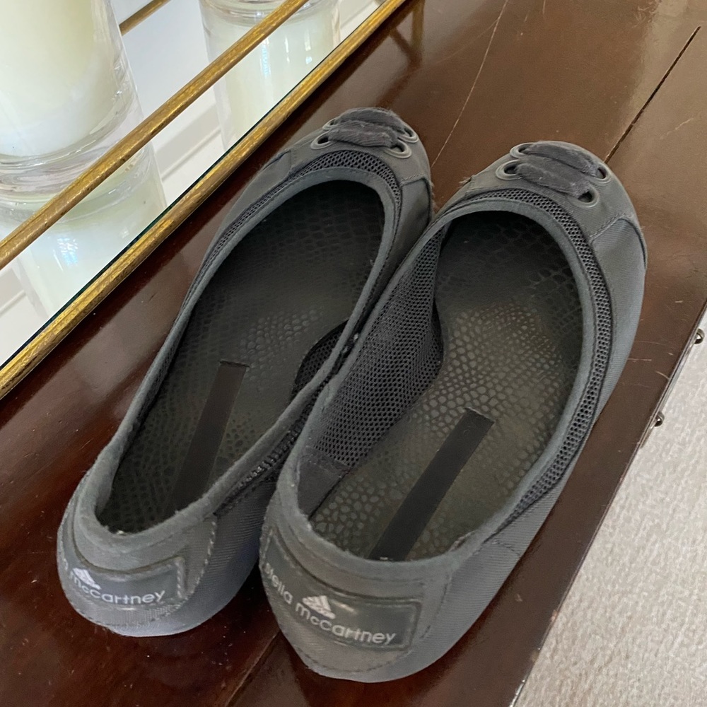 Stella McCartney Adidas flats